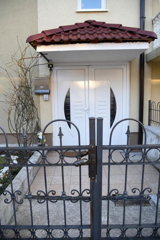 Apartment Mario Livno Luaran gambar