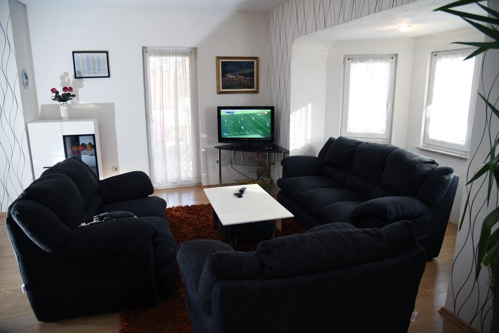 Apartment Mario Livno Luaran gambar
